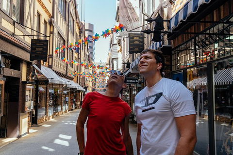 Highlights & Hidden Gems With Locals: Best Of Perth Private Tour - Go Out 0