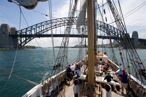 Sydney Harbour Tall Ship Afternoon Discovery Cruise - Pubs and Clubs 1