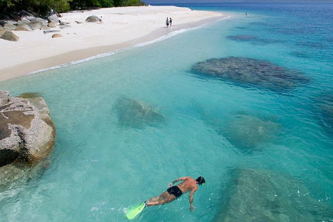 Fitzroy Island Day Trip From Cairns - Pubs and Clubs 0
