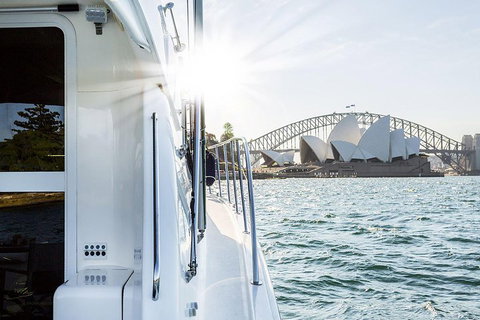 Private Sydney Harbour Lunch Cruise Including Unlimited Drinks - Pubs and Clubs 5