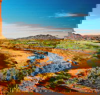 West MacDonnell Ranges Day Trip from Alice Springs - Pubs and Clubs