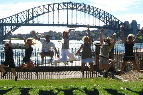 Small-Group Sydney City Walking Tour - Pubs and Clubs 3